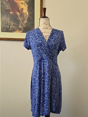 Kaileigh  Blue Floral Wrap-Style Midi Dress